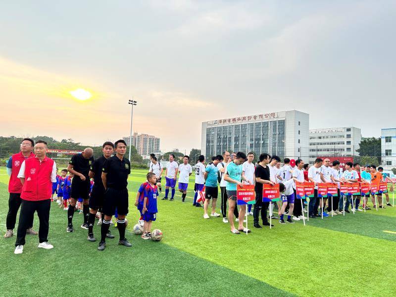 0-0！3-0！2-1绝杀！欧洲杯狂欢夜，3队出线，卫冕冠军惊险晋级｜捷克｜乌克兰｜摩尔多瓦｜斯洛文尼亚｜2022-23赛季欧冠抽签_网易订阅